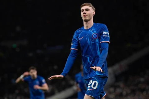 كول بالمر يقترب من صلاح في سباق هدافي الدوري الإنجليزي